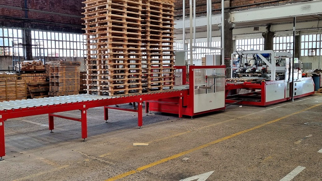 Clavadora palets CNC D602A